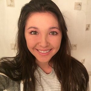 Meet your Posher, Gina